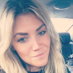 Meet your Posher, Georgia